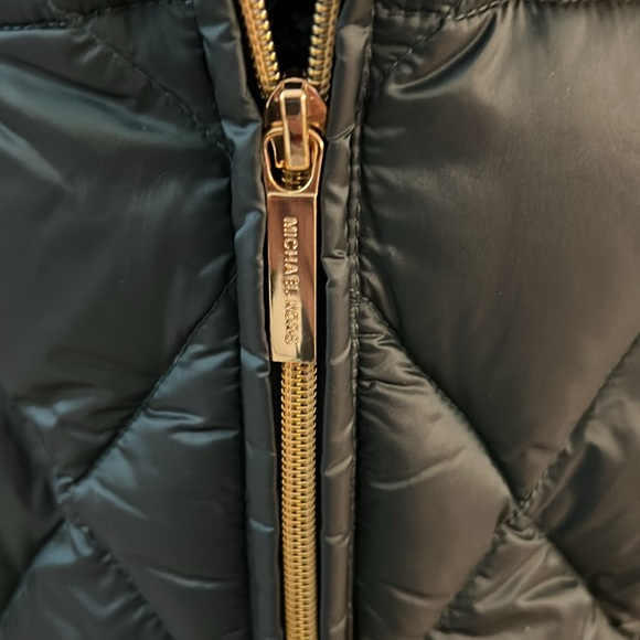 Brand New Michael Kors Down Jacket - Picture 7 of 13